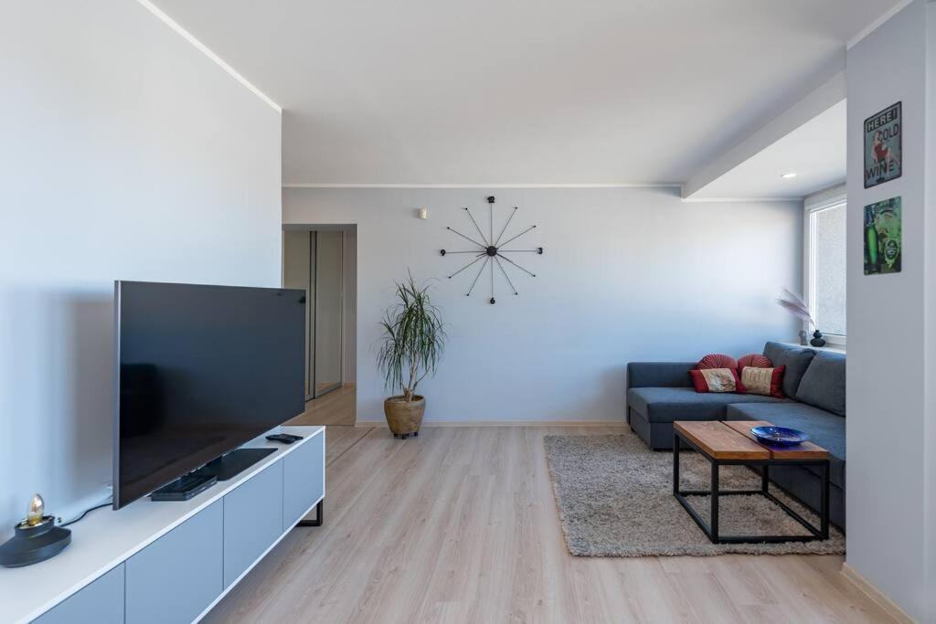 Central 2 Bd Apartment By Hostlovers Kaunas Luaran gambar